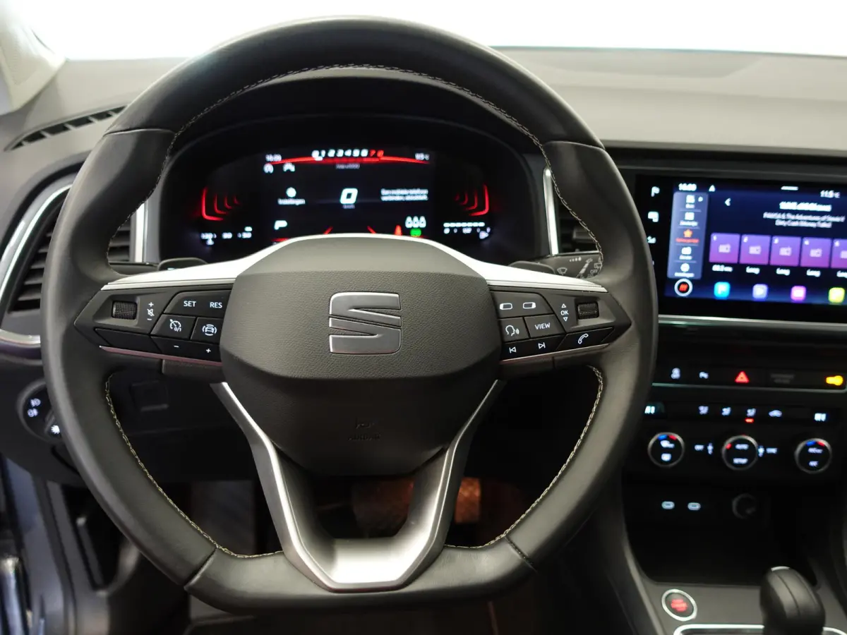 1.5 TSI Style DSG Business Intense Climate Control Cruise Control Navigatie Apple Carplay/Android Auto Virtual Cockpit Privacy Glass PDC VA Camera