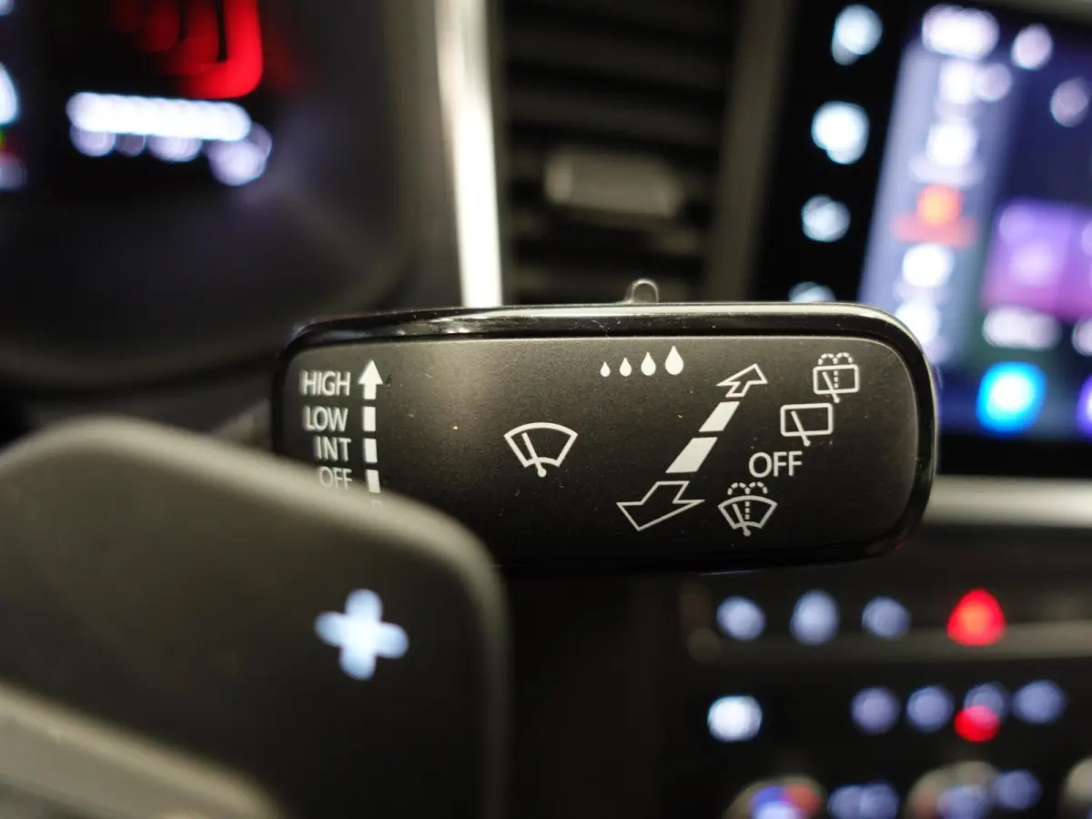 1.5 TSI Style DSG Business Intense Climate Control Cruise Control Navigatie Apple Carplay/Android Auto Virtual Cockpit Privacy Glass PDC VA Camera