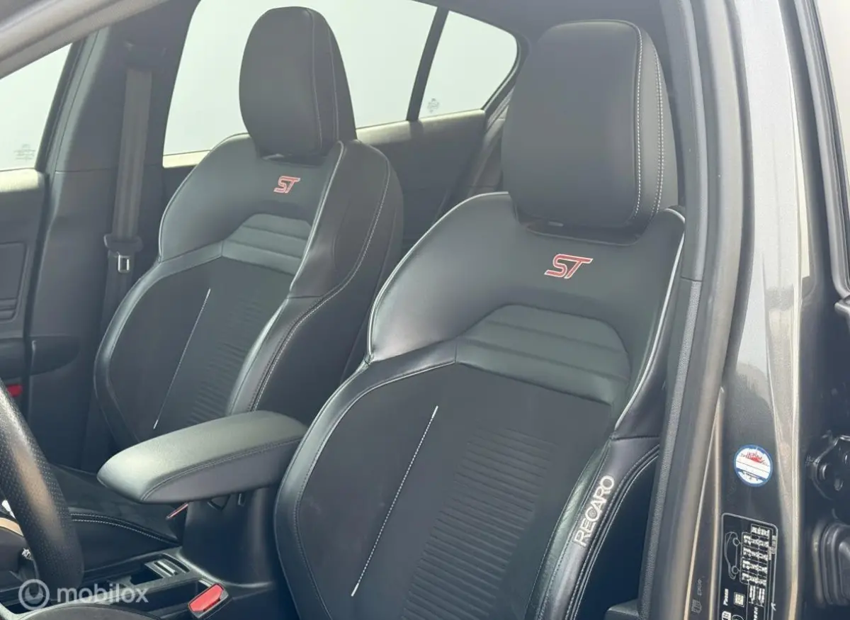2.3 EcoBoost ST-3 PANO|B&O|KEYLESS|CAMERA|280PK|