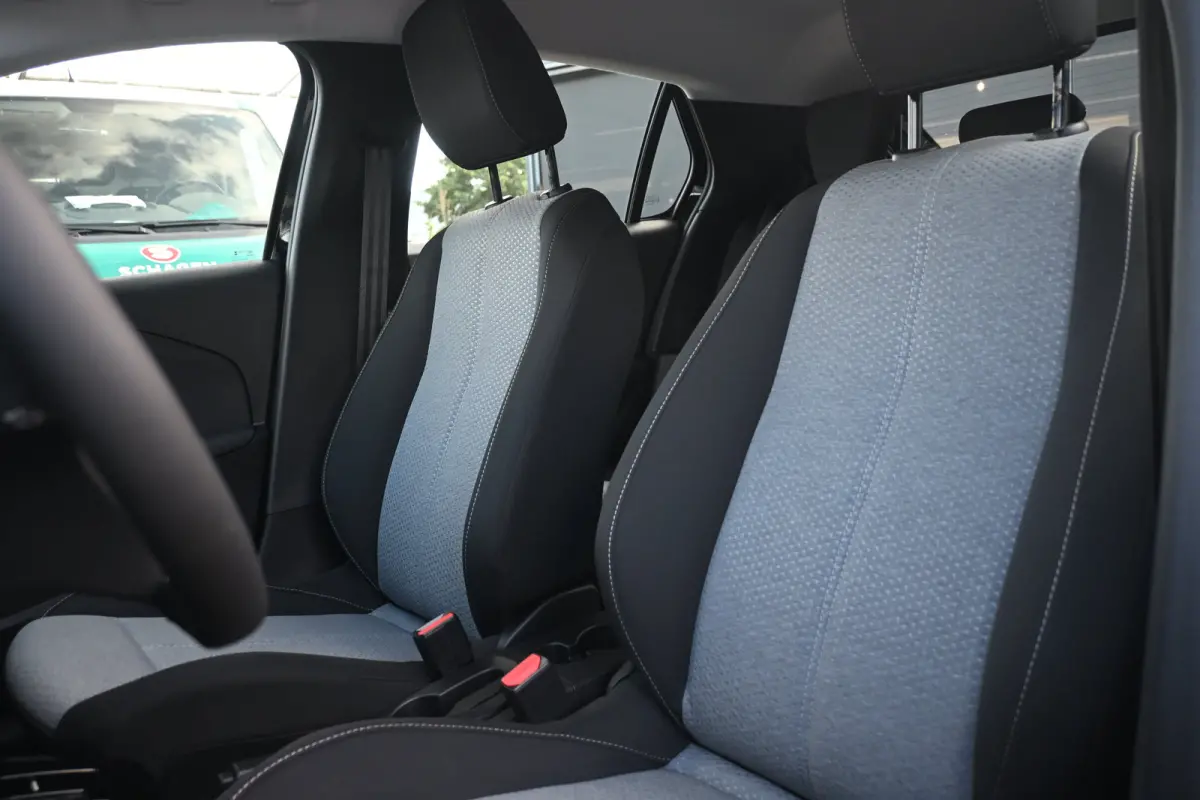 Edition 110pk Hybrid | Achteruitrijcamera | Navigatie By App | Cruise Control | Airco | !!