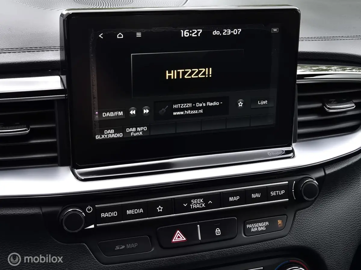 1.0 T-GDI DYNAMICPLUSLINE/CAMERA/KEYLESS/STOEL-STUURVERW/HALF-LEDER/16''LMV/CARPLAY/NAVI