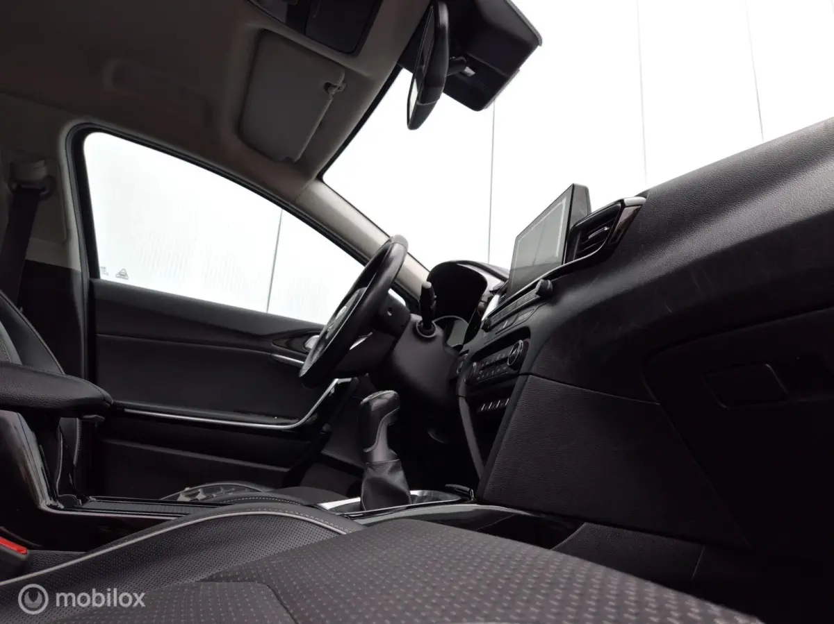 1.0 T-GDI DYNAMICPLUSLINE/CAMERA/KEYLESS/STOEL-STUURVERW/HALF-LEDER/16''LMV/CARPLAY/NAVI