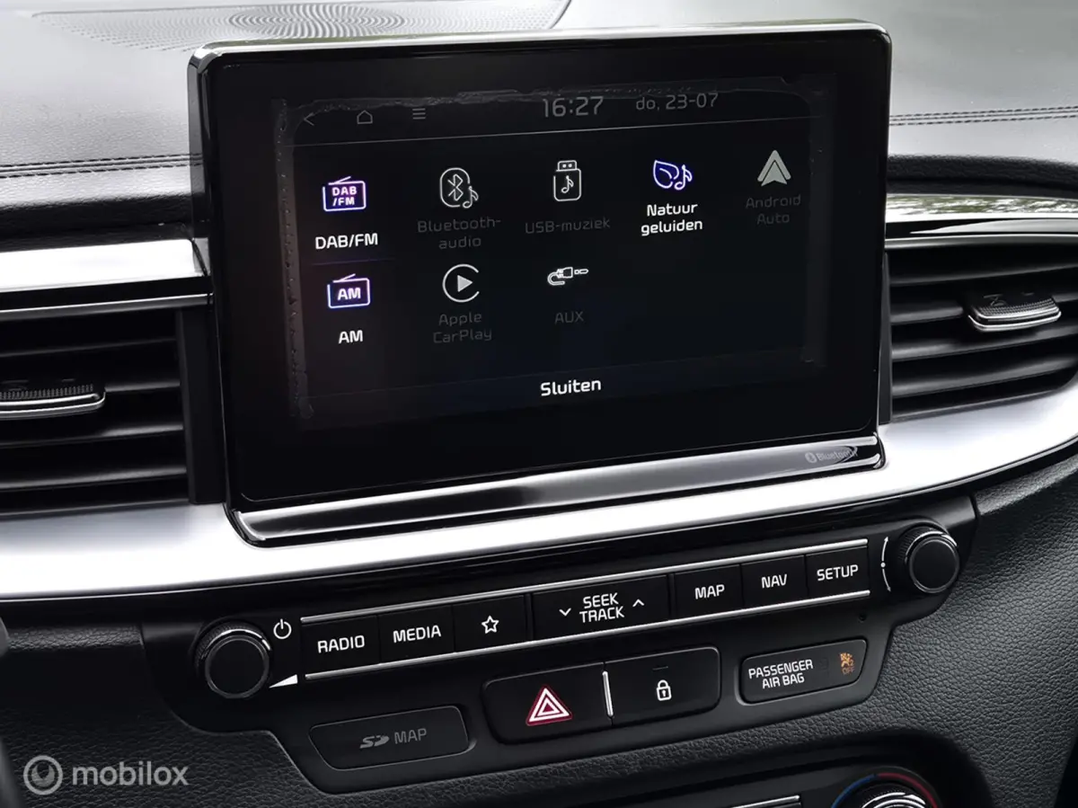 1.0 T-GDI DYNAMICPLUSLINE/CAMERA/KEYLESS/STOEL-STUURVERW/HALF-LEDER/16''LMV/CARPLAY/NAVI