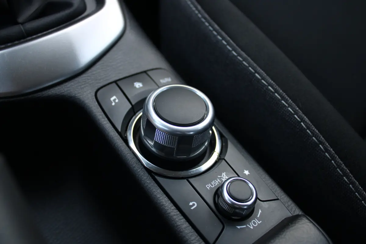 1.5 e-SkyActiv-G 75pk Prime-Line | Navi | Apple Carplay/Android Auto|telefoonintegratie premium | Cruise control | Keyless start