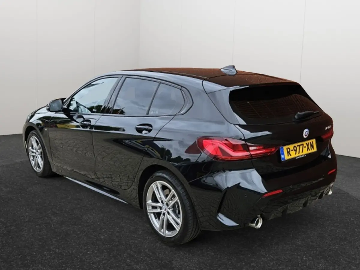 120i M-Sport Automaat Sportpack Carplay Camera