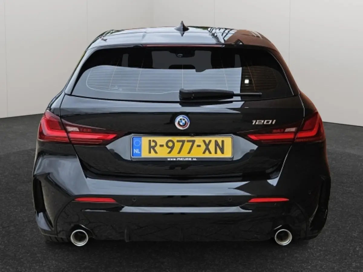 120i M-Sport Automaat Sportpack Carplay Camera
