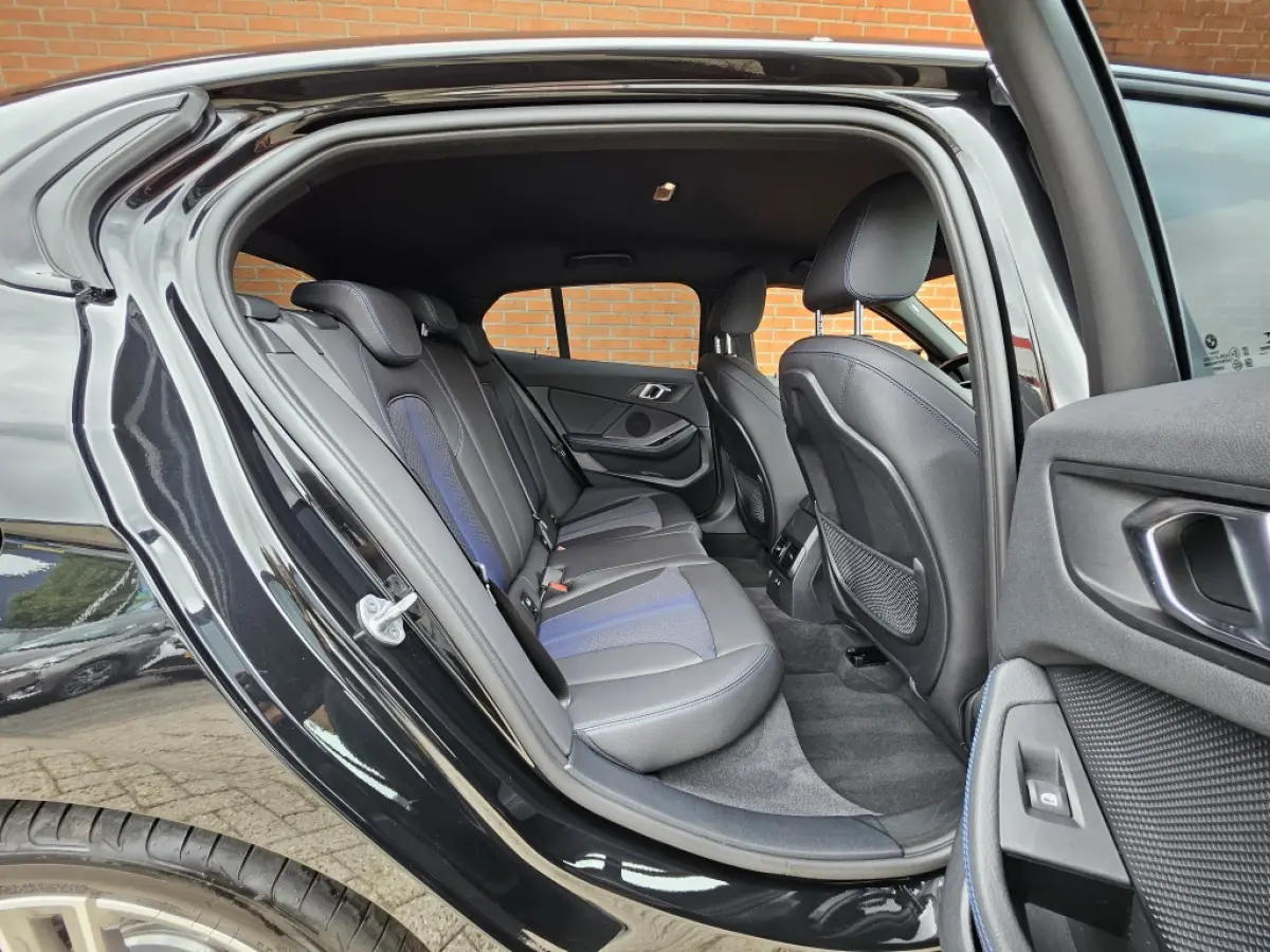 120i M-Sport Automaat Sportpack Carplay Camera
