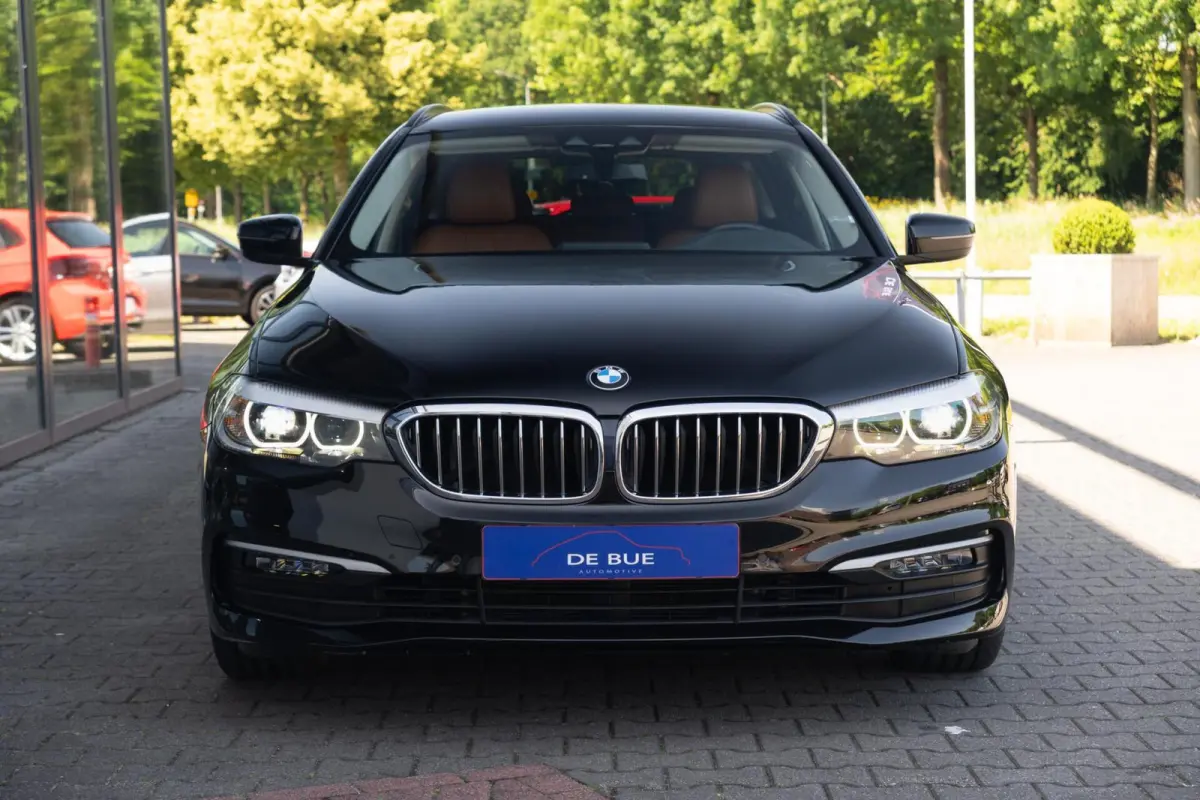 520i High Executive|Automaat|2e Eig|Leder|M-Sport|Camera|Volledig Onderhouden