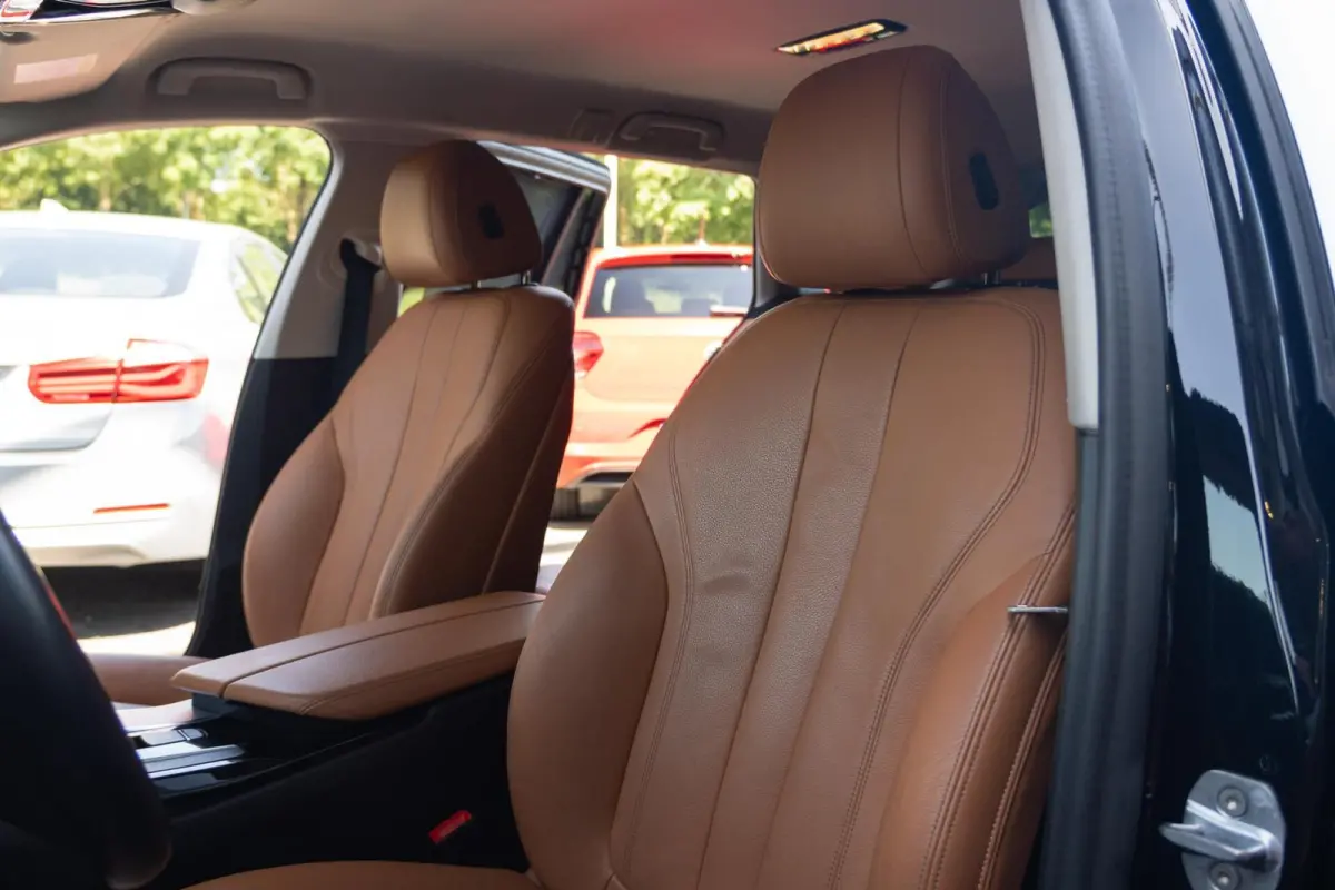 520i High Executive|Automaat|2e Eig|Leder|M-Sport|Camera|Volledig Onderhouden
