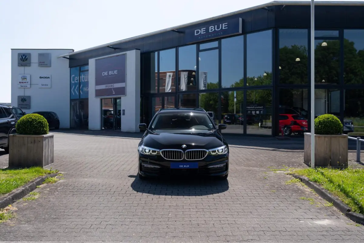 520i High Executive|Automaat|2e Eig|Leder|M-Sport|Camera|Volledig Onderhouden