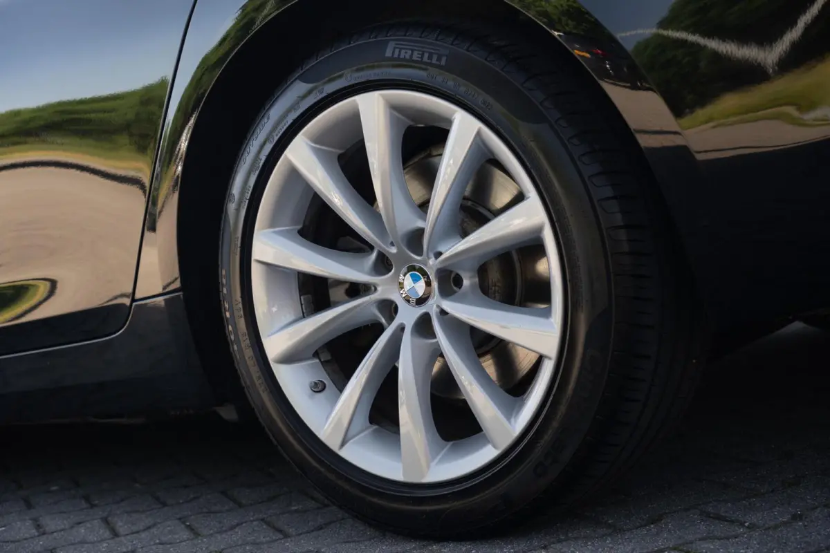 520i High Executive|Automaat|2e Eig|Leder|M-Sport|Camera|Volledig Onderhouden