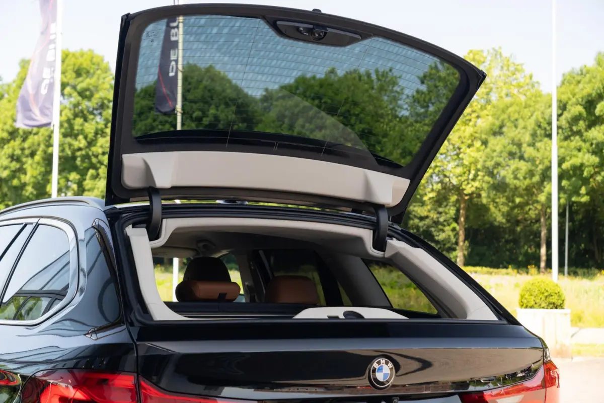 520i High Executive|Automaat|2e Eig|Leder|M-Sport|Camera|Volledig Onderhouden