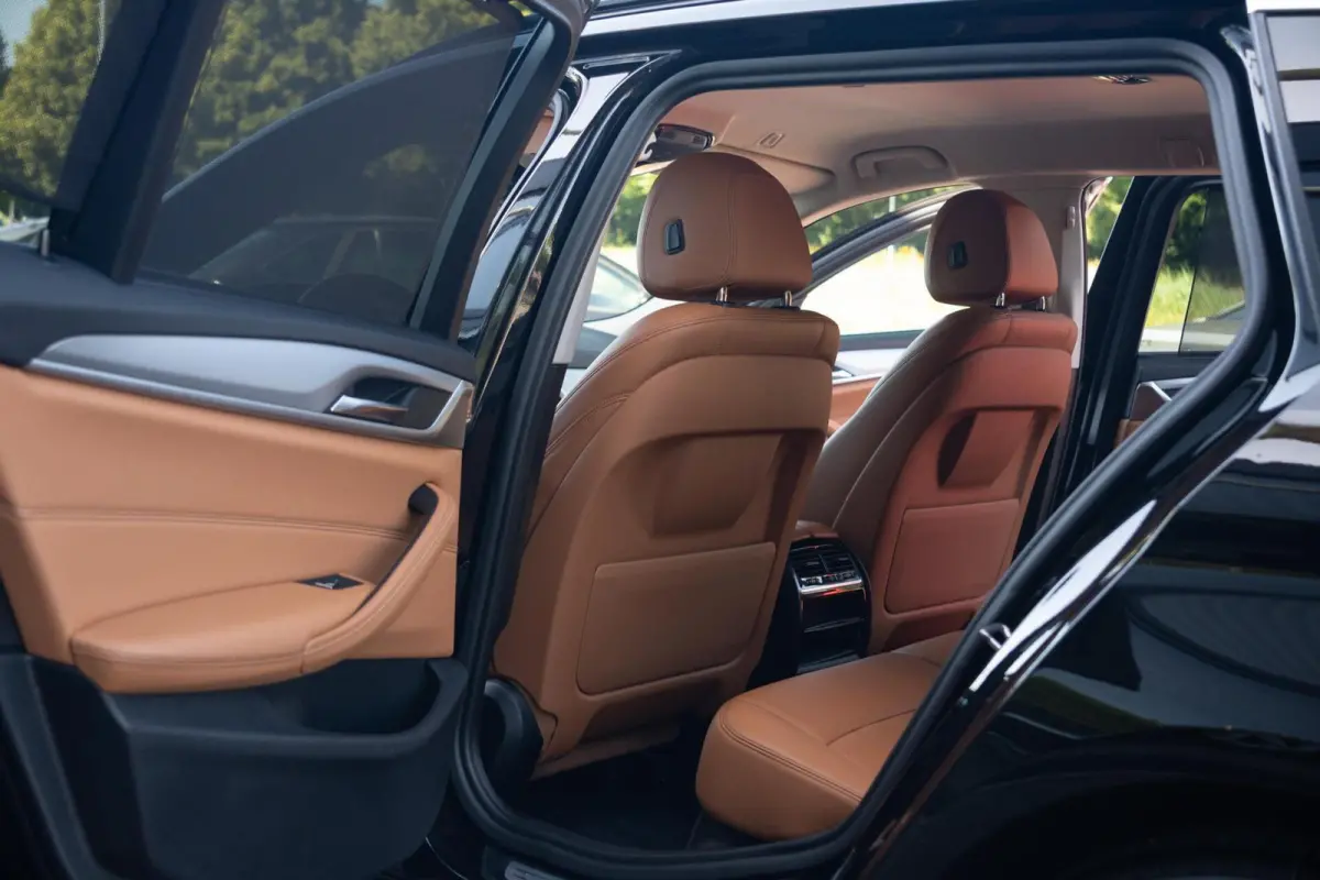 520i High Executive|Automaat|2e Eig|Leder|M-Sport|Camera|Volledig Onderhouden