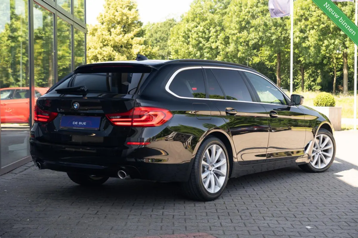 520i High Executive|Automaat|2e Eig|Leder|M-Sport|Camera|Volledig Onderhouden
