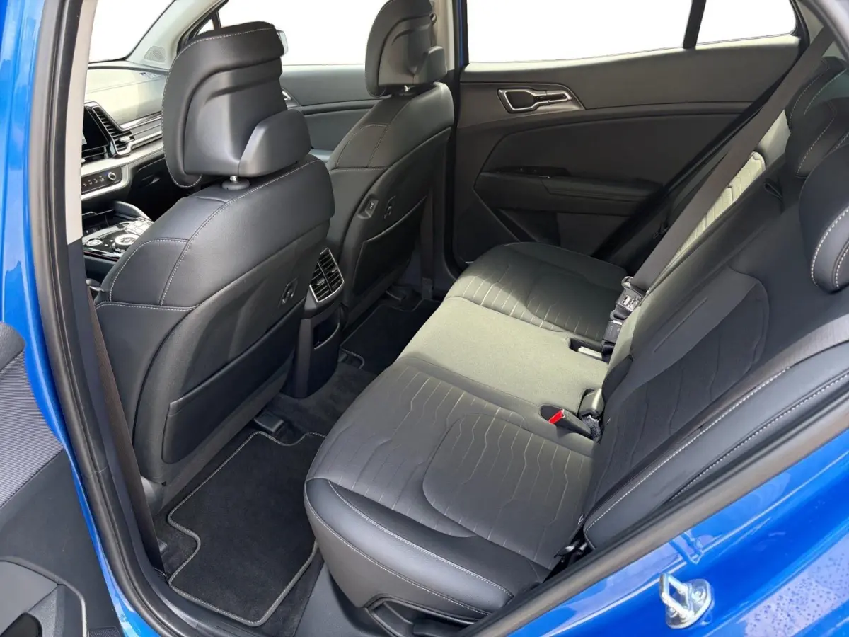 1.6 T-GDi Plug-in Hybrid AWD DynamicLine Luxury | Stoel- en stuurverwarming | Elektrisch verstelbare voorstoelen | Stoelverwarming achter | Achteruitrijcamera | Parkeersensoren voor- en acht
