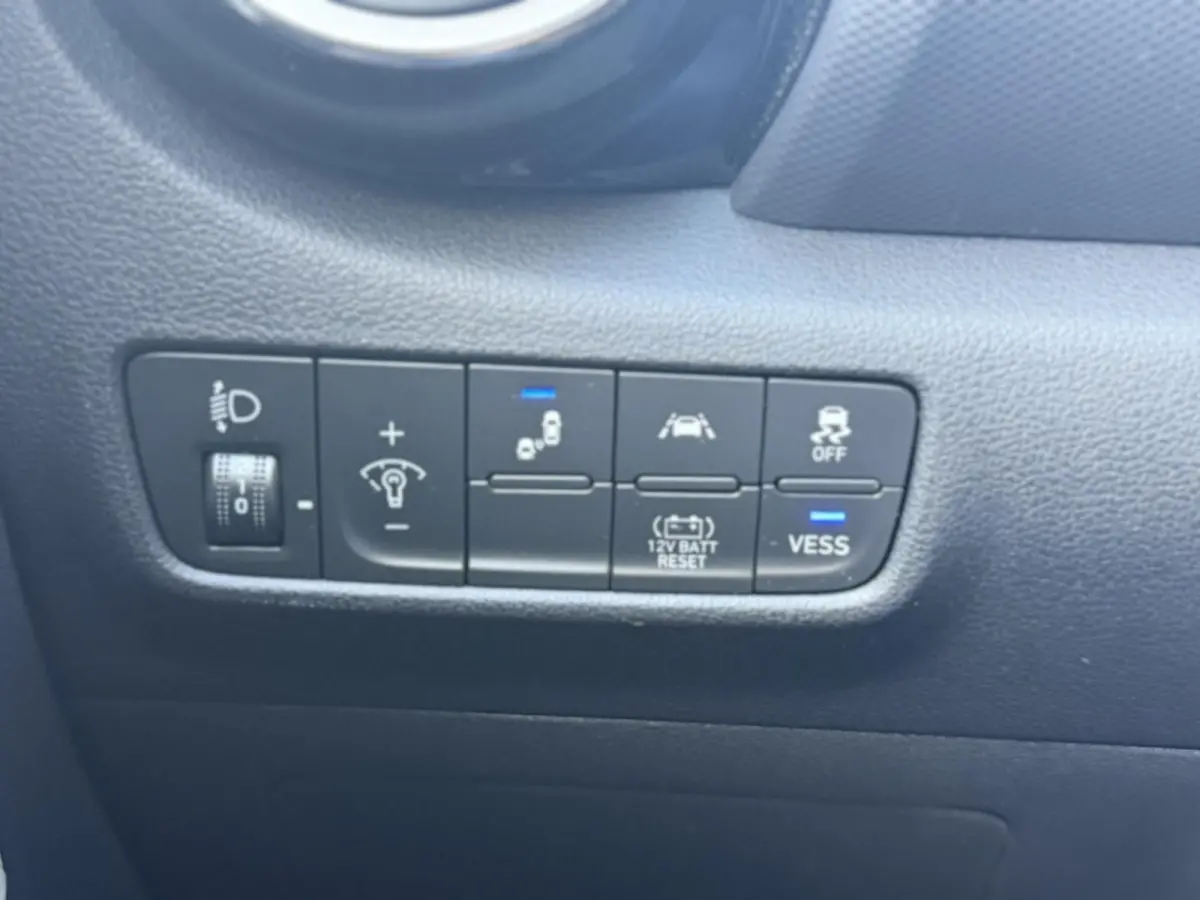 1.6 GDI HEV Premium | WORDT VERWACHT | NAVIGATIE | ACHTERUITRIJCAMERA | BLEUTOOTH | PARKEERSENSOREN |