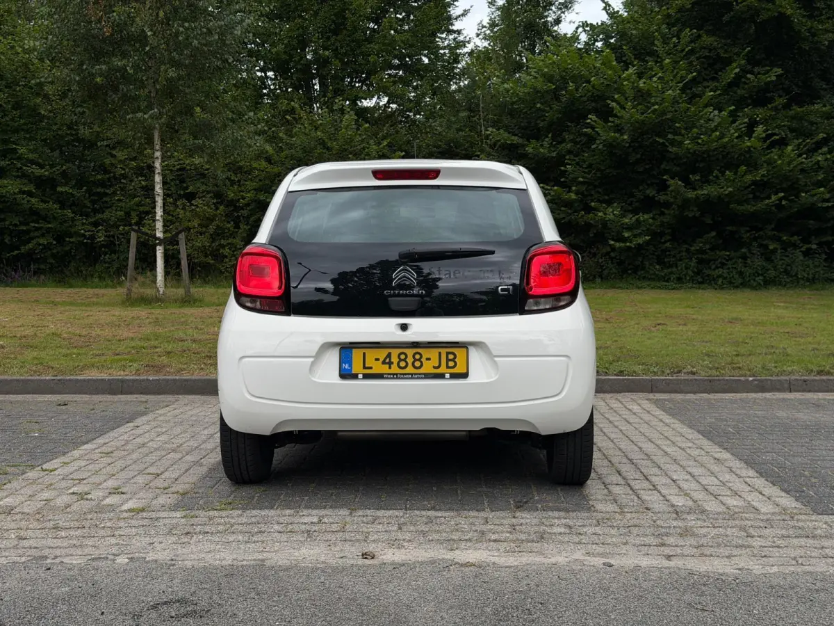 1.0VTi Shine 5Drs | Carplay | Camera | NAP! | DAB