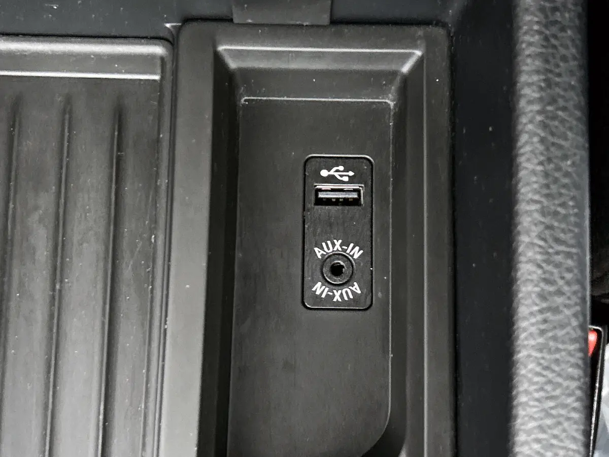 318i Executive (NAVIGATIE, LED, PDC, CLIMA, STUURBEDIENING, MULTIMEDIA)