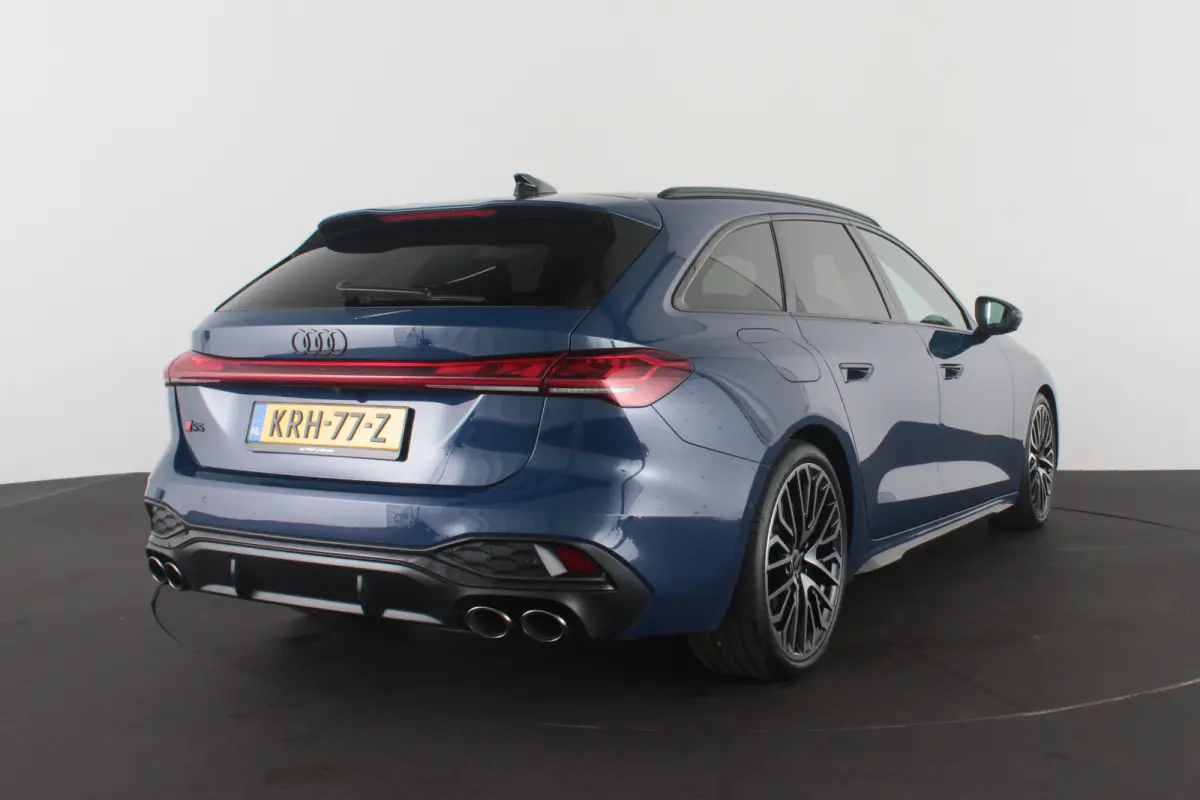 3.0 TFSI S5 quattro 50 year edition > 367pk/Pano./B&O/Trekhaak/Zwart optiek