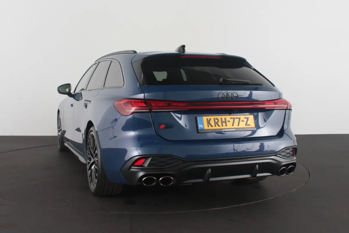 3.0 TFSI S5 quattro 50 year edition > 367pk/Pano./B&O/Trekhaak/Zwart optiek