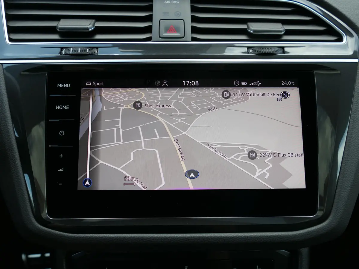 1.4 TSI eHybrid R-Line Business+ | Leder | Panoramadak | Memory | Trekhaak | Head-up display | Discover Pro | Elektrische achterklep | Apple-/Android Carplay | ACC | Dodehoek detectie | Stoe