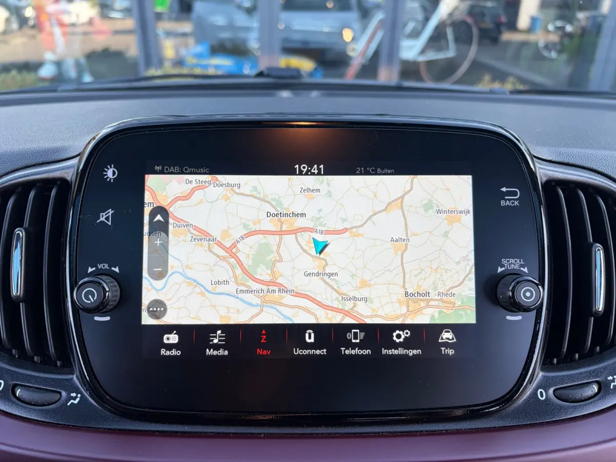 1.0 Hybrid Launch Edition|Rijklaarprijs|Pano dak|CarPlay|Sensoren|Lichtmetaal|