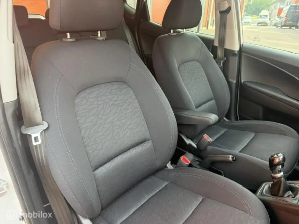 1.4i Go! KM NAP-APK 03-2027-AIRCO-NAVI-