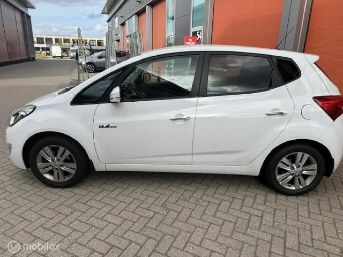1.4i Go! KM NAP-APK 03-2027-AIRCO-NAVI-