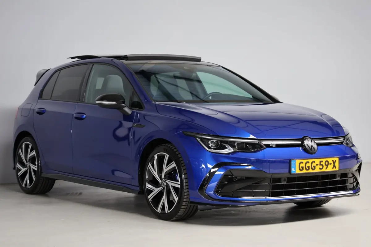 1.5 eTSI R-Line | panoramadak | camera | adap. cruise | dodehoek detectie | camera | keyless | sfeerverlichting