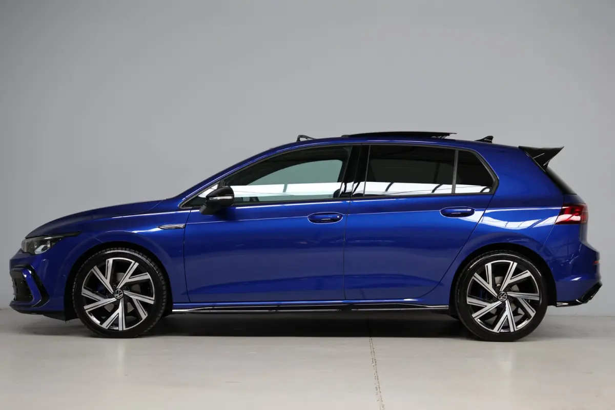 1.5 eTSI R-Line | panoramadak | camera | adap. cruise | dodehoek detectie | camera | keyless | sfeerverlichting