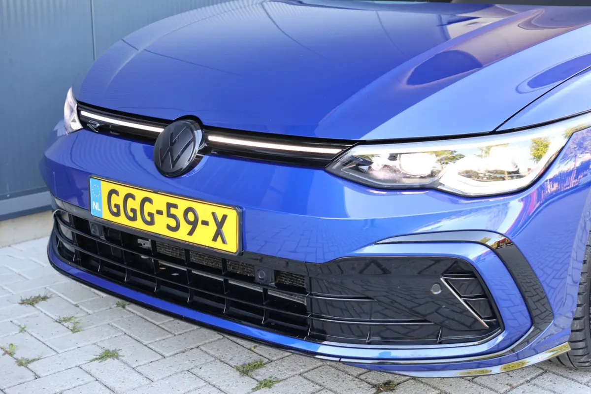 1.5 eTSI R-Line | panoramadak | camera | adap. cruise | dodehoek detectie | camera | keyless | sfeerverlichting