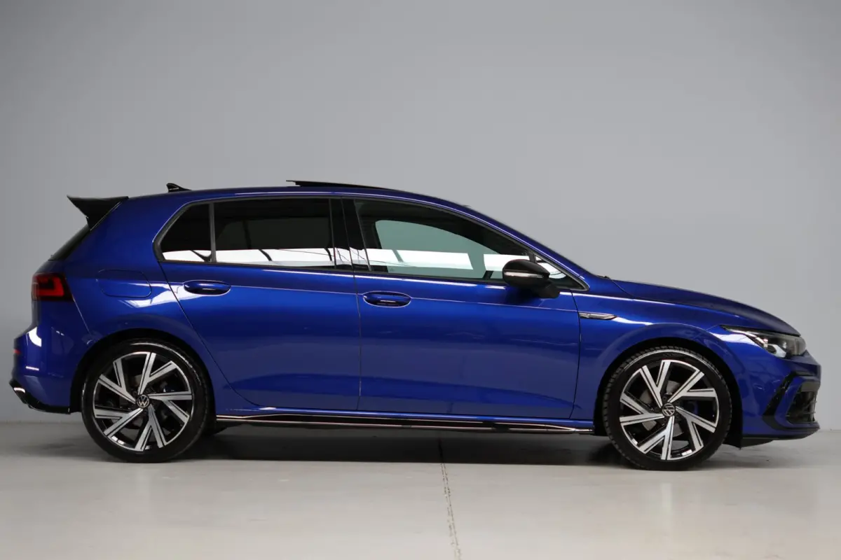 1.5 eTSI R-Line | panoramadak | camera | adap. cruise | dodehoek detectie | camera | keyless | sfeerverlichting