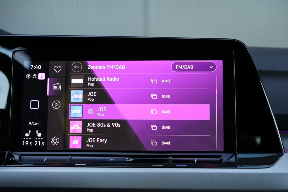 1.5 eTSI R-Line | panoramadak | camera | adap. cruise | dodehoek detectie | camera | keyless | sfeerverlichting