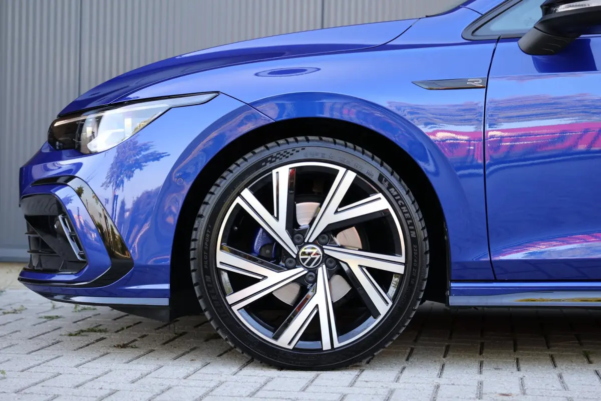 1.5 eTSI R-Line | panoramadak | camera | adap. cruise | dodehoek detectie | camera | keyless | sfeerverlichting