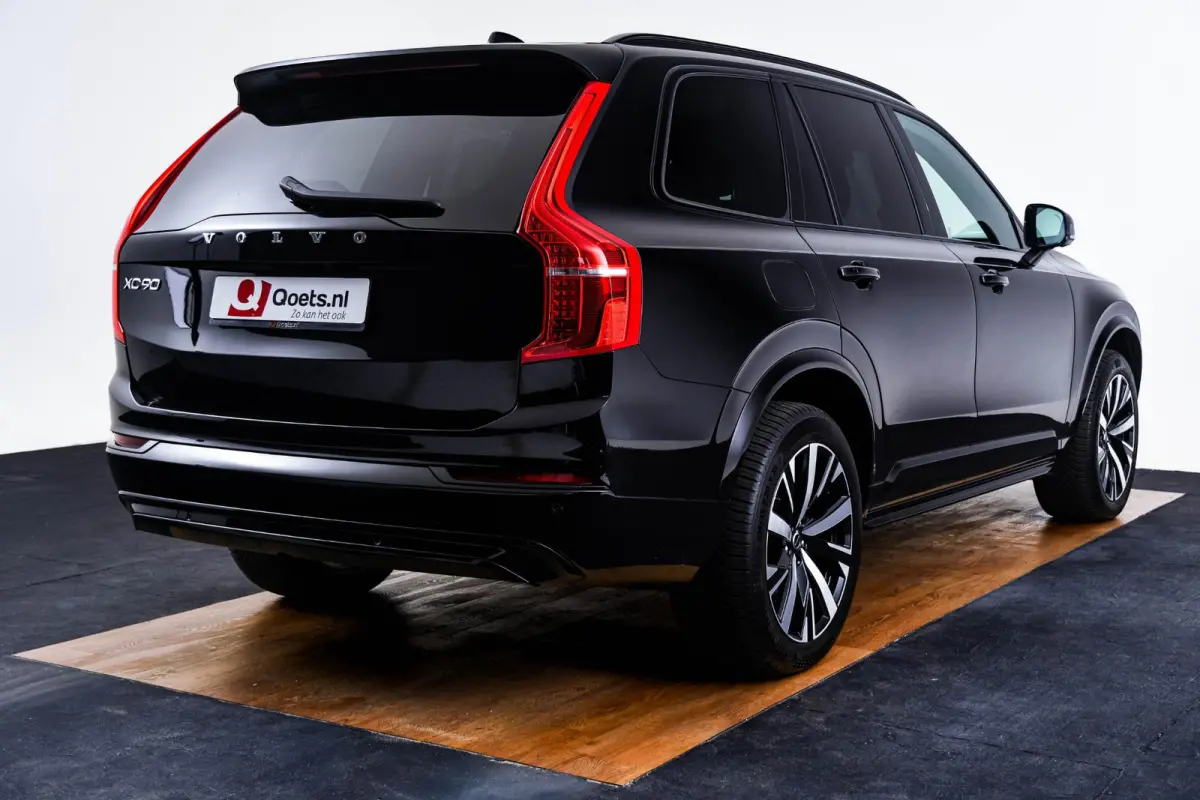 2.0 T8 Recharge AWD R-Design Panoramadak - Trekhaak - Head-up - Adaptive Cruise Control - Harman Kardon - Nappa leder