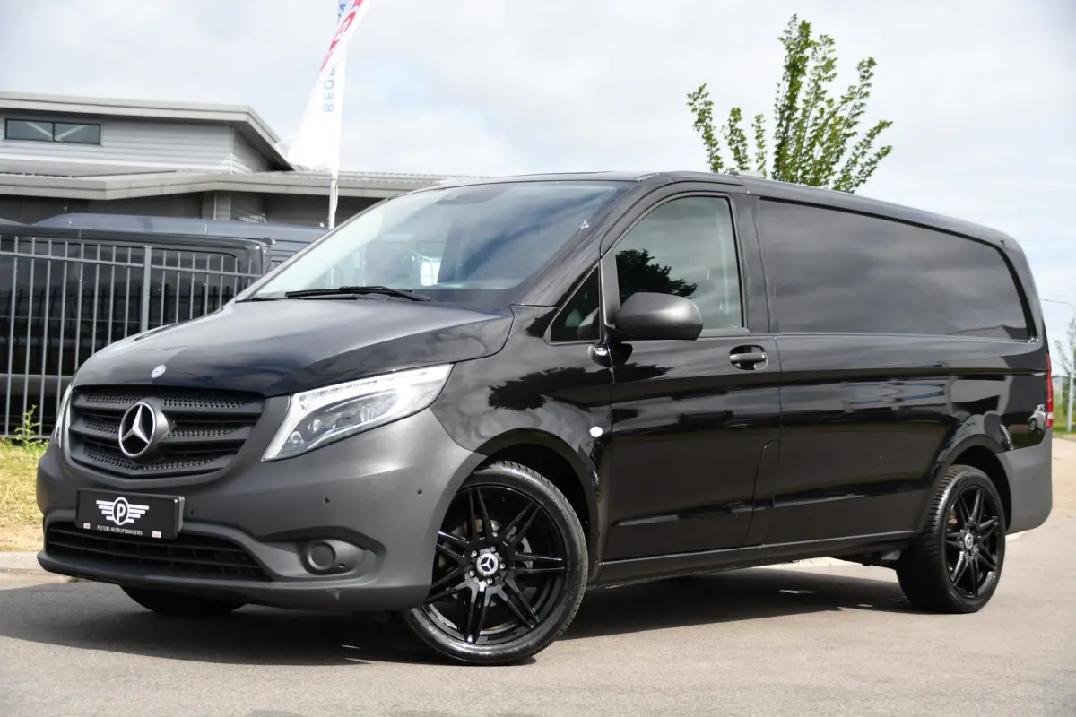 116 CDI L2 Black Edition Cruise, Carplay, LED, 164pk, Sensoren, Multimedia, Automaat, NAVI, Uniek!