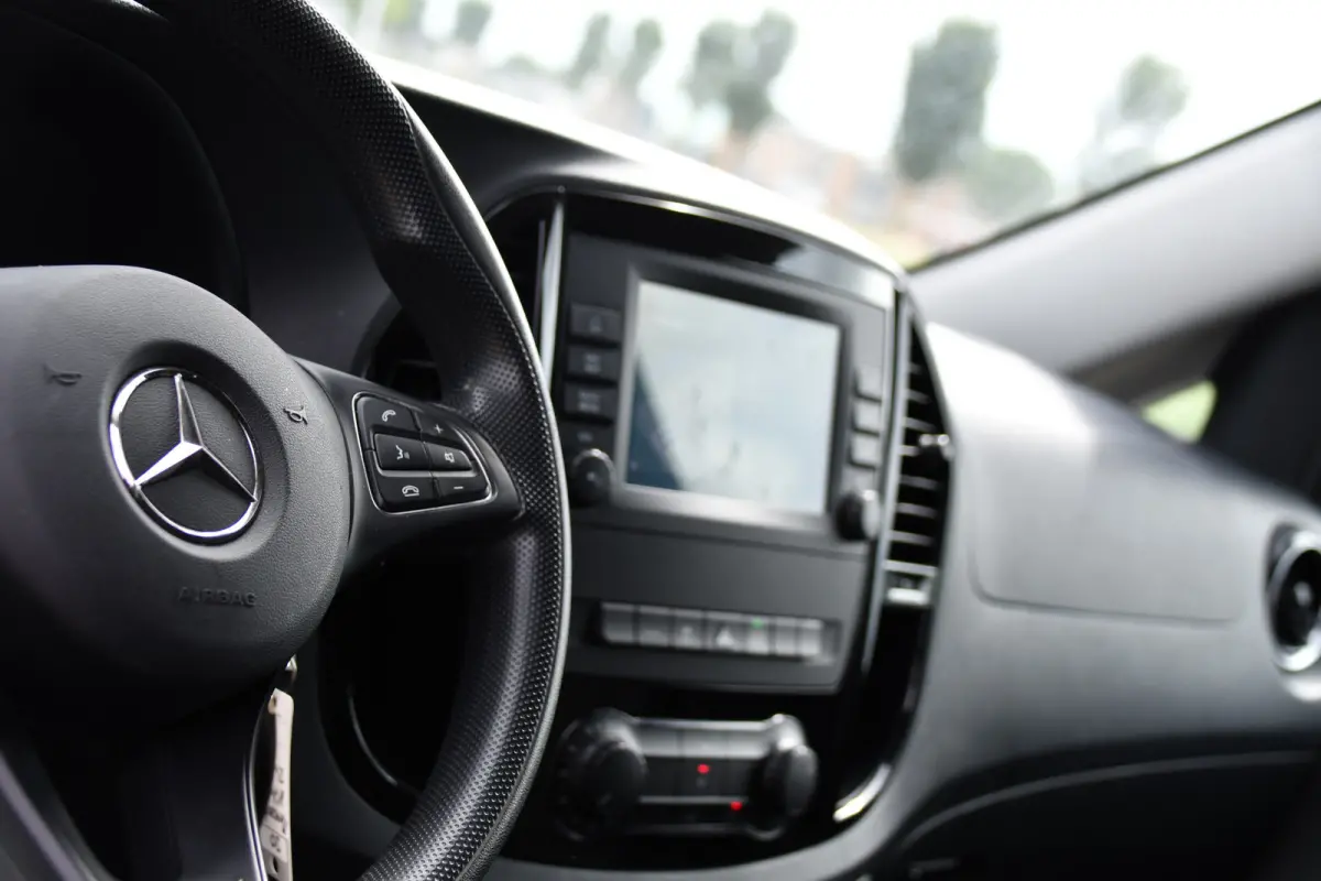 116 CDI L2 Black Edition Cruise, Carplay, LED, 164pk, Sensoren, Multimedia, Automaat, NAVI, Uniek!