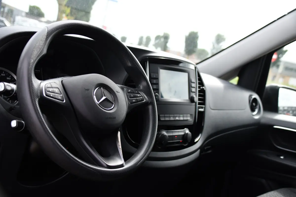 116 CDI L2 Black Edition Cruise, Carplay, LED, 164pk, Sensoren, Multimedia, Automaat, NAVI, Uniek!