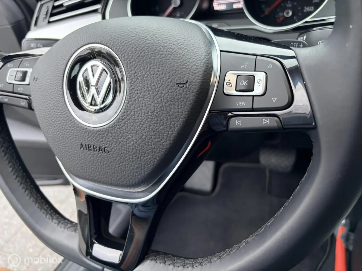 1.5 TSI Comfortline Business|Afneembare Trekhaak|Carplay|Electr Achterklep|Adaptive Cruise.