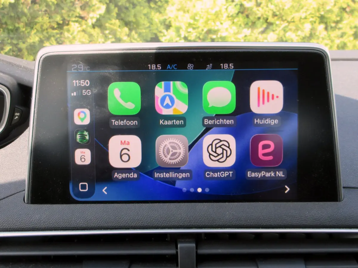 1.2 PureTech Blue Lease * Navi * 360 camera *
