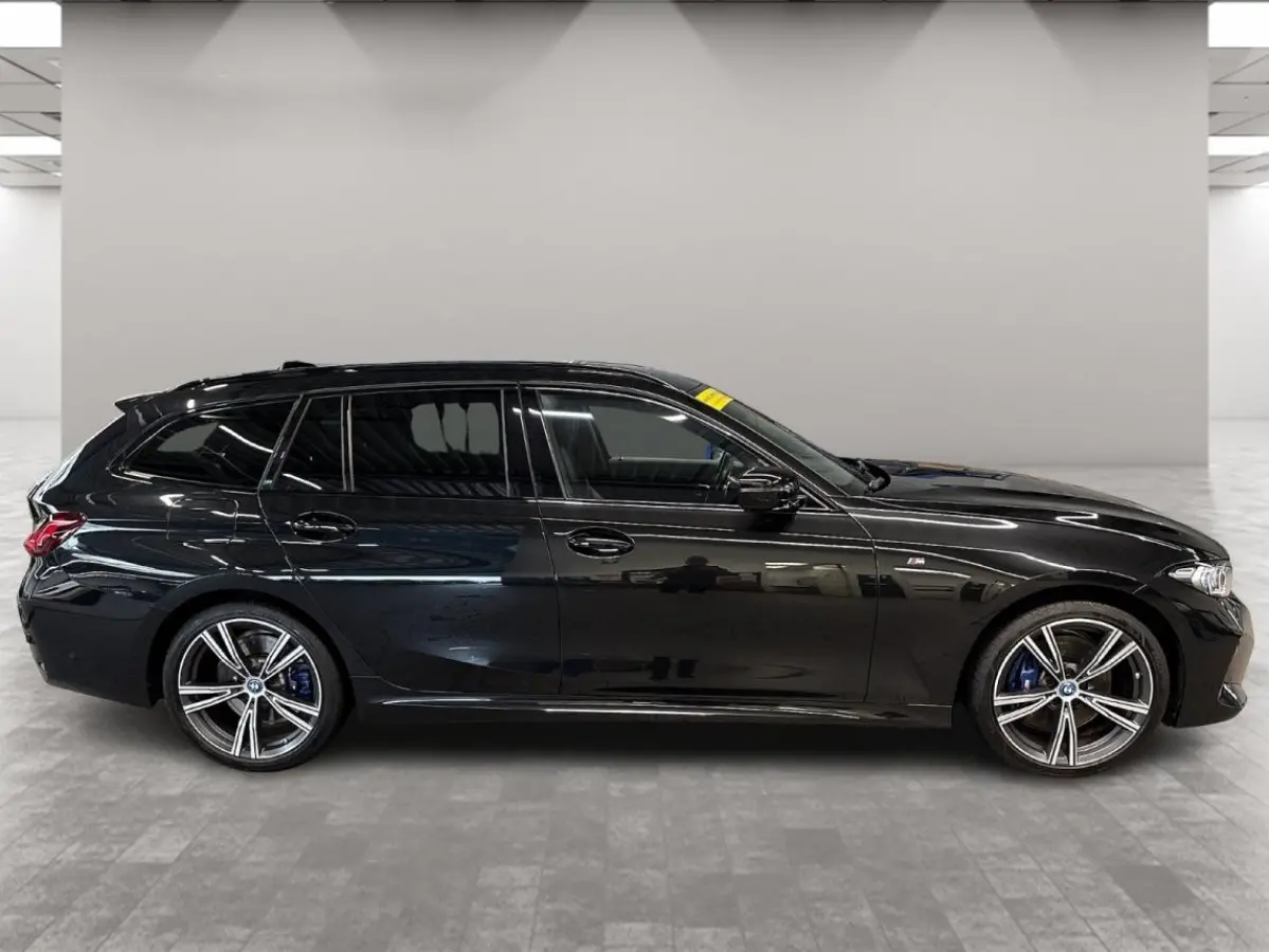 330e M-SPORT ** ADAP. LED, PANO, TREKH, ACC, HuD, 19-inch LMV ** 1e EIG - UNFALLFREI, BMW ONDERH. ** * INFORMEER OOK NAAR ONZE AANTREKKELIJKE FINANCIAL-LEASE TARIEVEN **