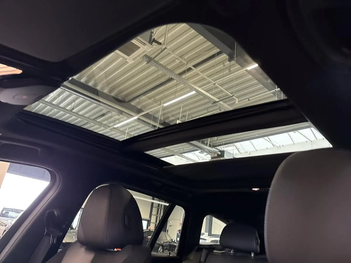 330e M-SPORT ** ADAP. LED, PANO, TREKH, ACC, HuD, 19-inch LMV ** 1e EIG - UNFALLFREI, BMW ONDERH. ** * INFORMEER OOK NAAR ONZE AANTREKKELIJKE FINANCIAL-LEASE TARIEVEN **