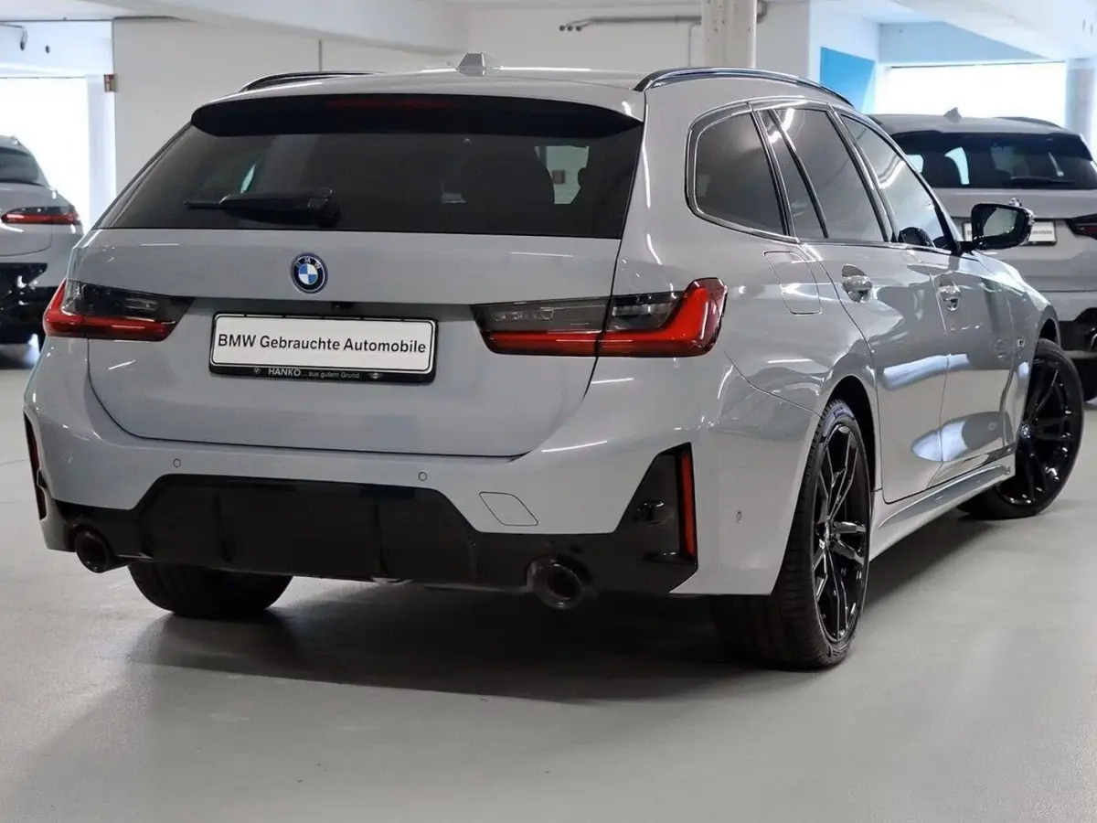 330e M-SPORT ** ADAP. LED, PANO, TREKH, ACC, HuD, 19-inch LMV ** 1e EIG - UNFALLFREI, BMW ONDERH. ** * INFORMEER OOK NAAR ONZE AANTREKKELIJKE FINANCIAL-LEASE TARIEVEN **