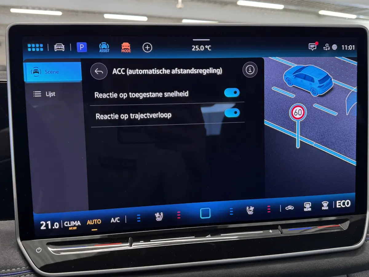 1.5 eHybrid R-Line 272 pk DUURSTE UITVOERING VOL! | Nieuw! | Navi | ACC | Pano | Camera | Interieur Style Pakket | Elektrische Trekhaak | ( Vestiging - Vianen )