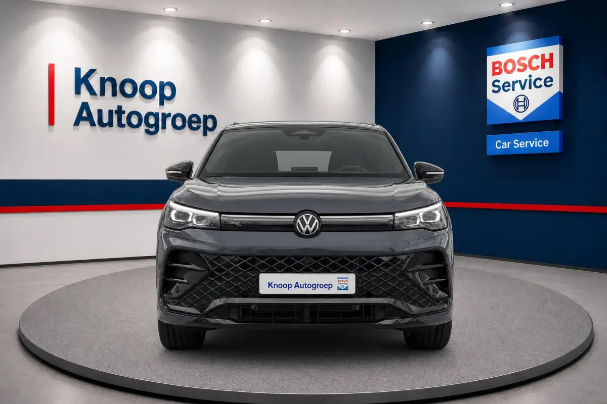 1.5 eHybrid R-Line 272 pk DUURSTE UITVOERING VOL! | Nieuw! | Navi | ACC | Pano | Camera | Interieur Style Pakket | Elektrische Trekhaak | ( Vestiging - Vianen )