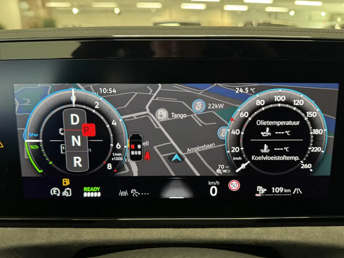 1.5 eHybrid R-Line 272 pk DUURSTE UITVOERING VOL! | Nieuw! | Navi | ACC | Pano | Camera | Interieur Style Pakket | Elektrische Trekhaak | ( Vestiging - Vianen )
