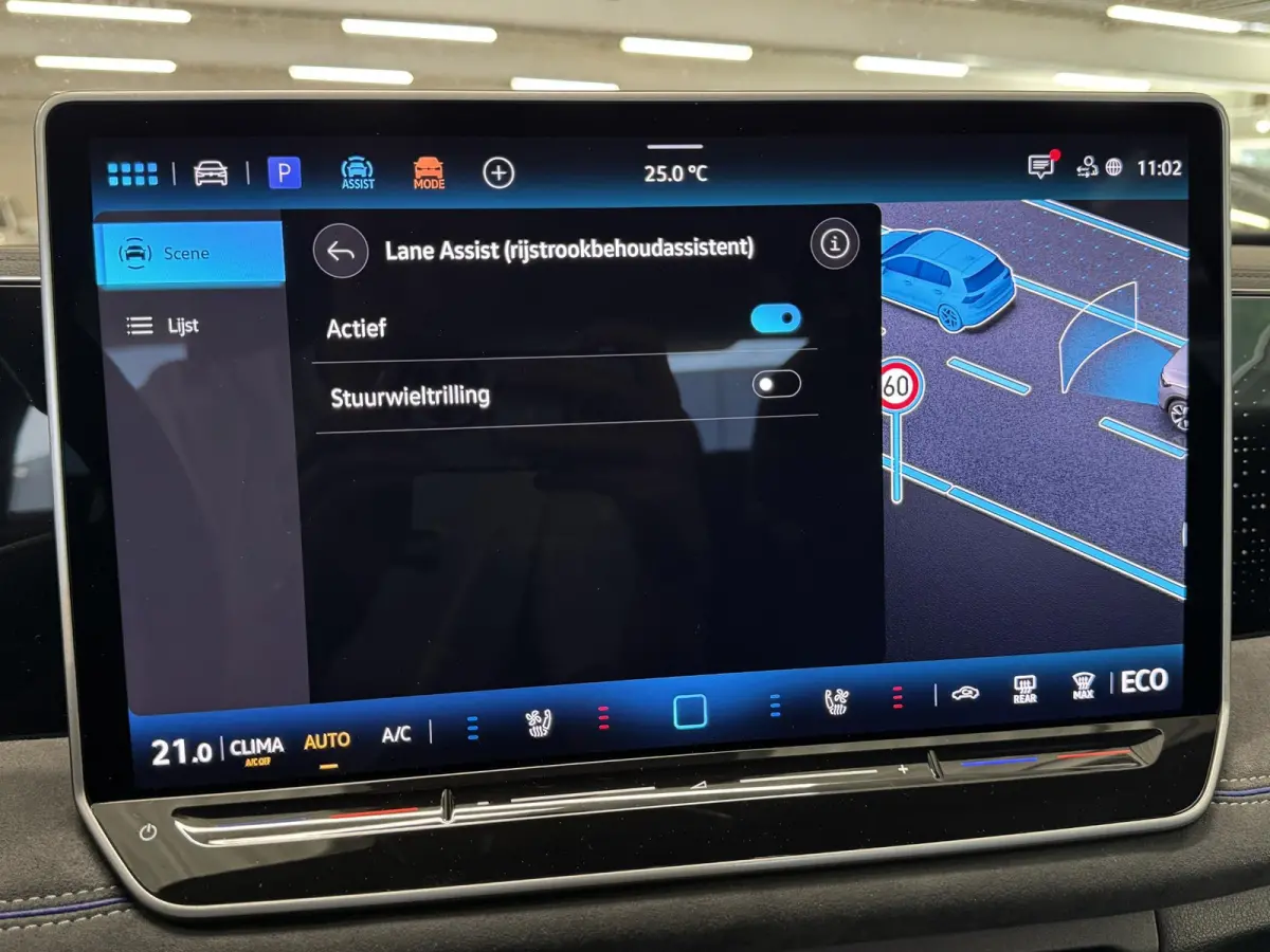 1.5 eHybrid R-Line 272 pk DUURSTE UITVOERING VOL! | Nieuw! | Navi | ACC | Pano | Camera | Interieur Style Pakket | Elektrische Trekhaak | ( Vestiging - Vianen )