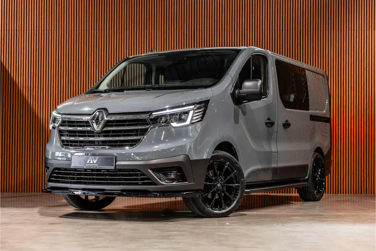 2.0 dCi 150 PK DC | Dubbel cabine | 6-Zitter | L+R Schuifdeur | Camera | Trekhaak | CarPlay | Navigatie | Nieuwe APK