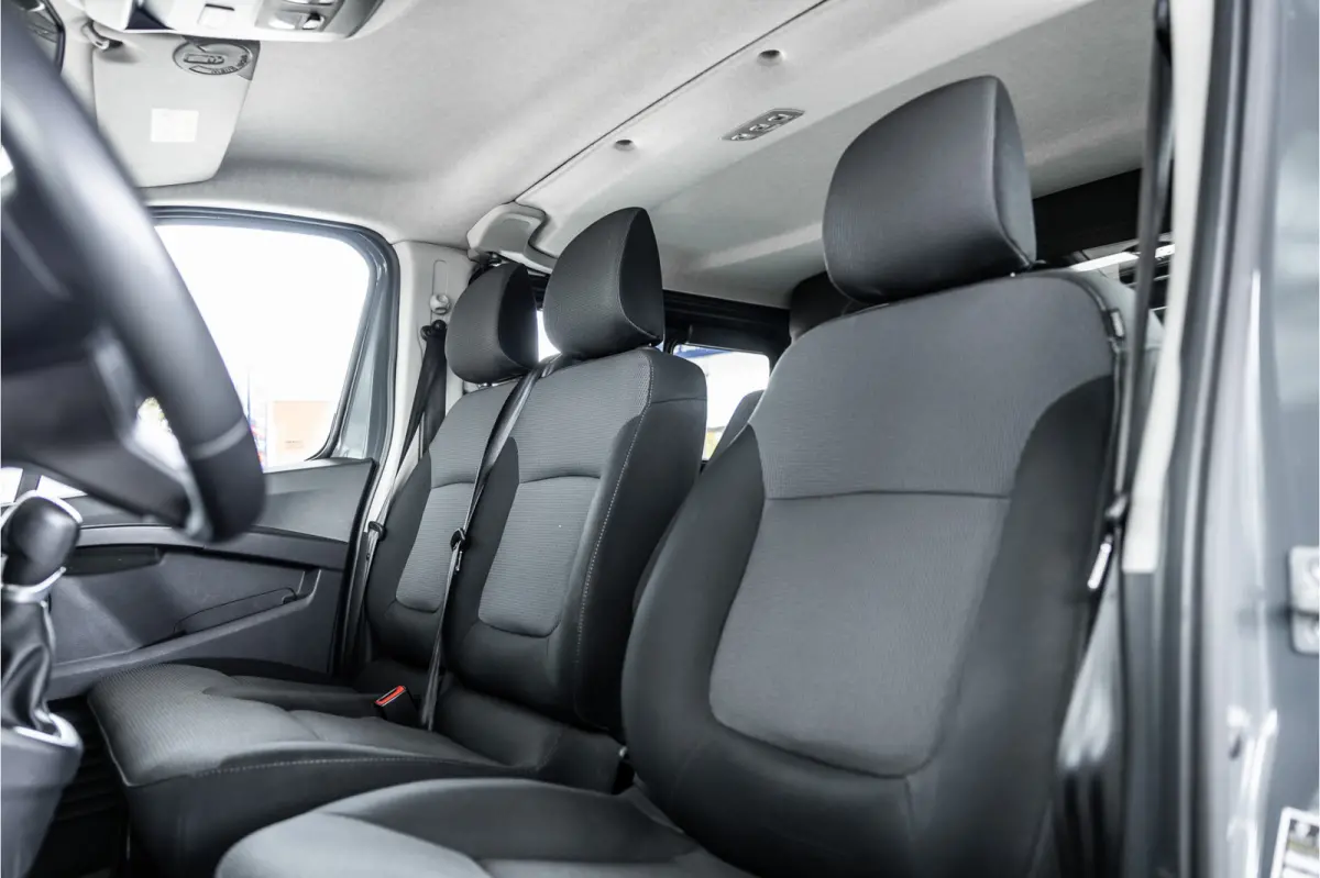 2.0 dCi 150 PK DC | Dubbel cabine | 6-Zitter | L+R Schuifdeur | Camera | Trekhaak | CarPlay | Navigatie | Nieuwe APK