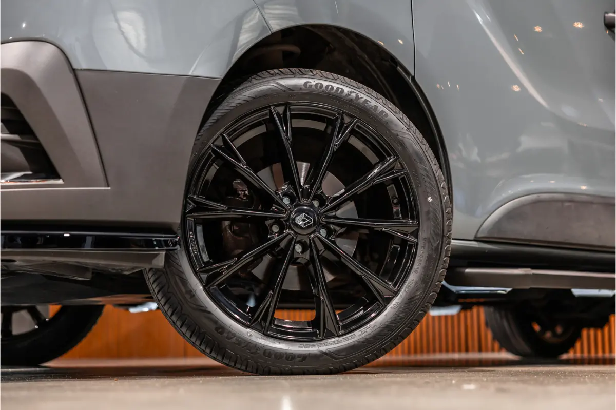 2.0 dCi 150 PK DC | Dubbel cabine | 6-Zitter | L+R Schuifdeur | Camera | Trekhaak | CarPlay | Navigatie | Nieuwe APK